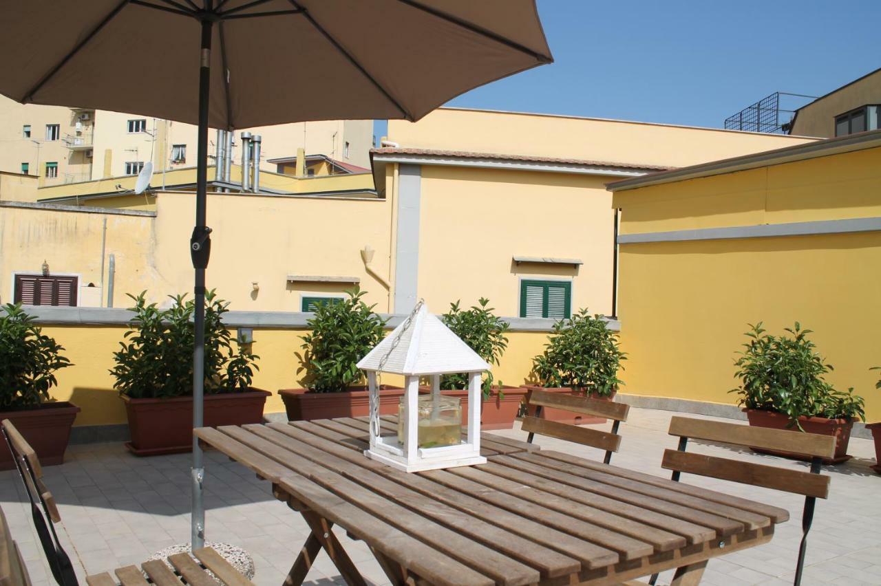 Art Terrace Villa Nápoly Kültér fotó